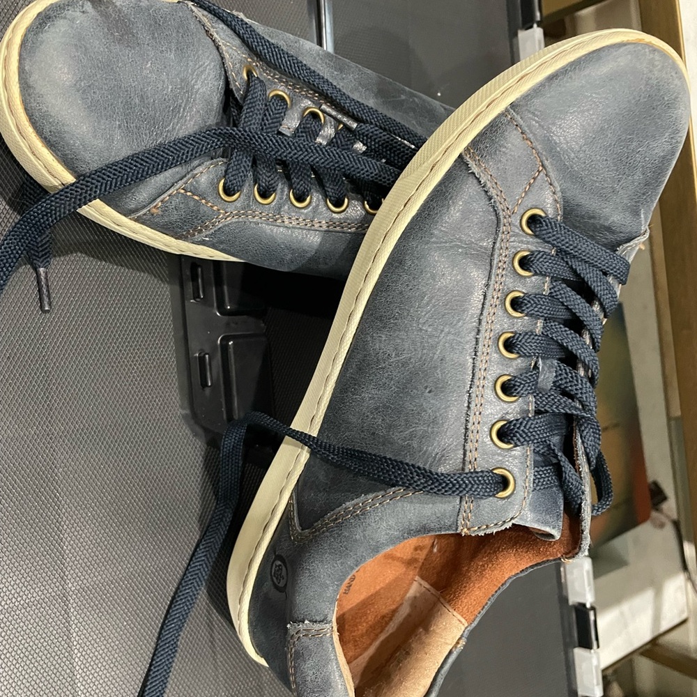 Born Blue Sneakers Vintage Style